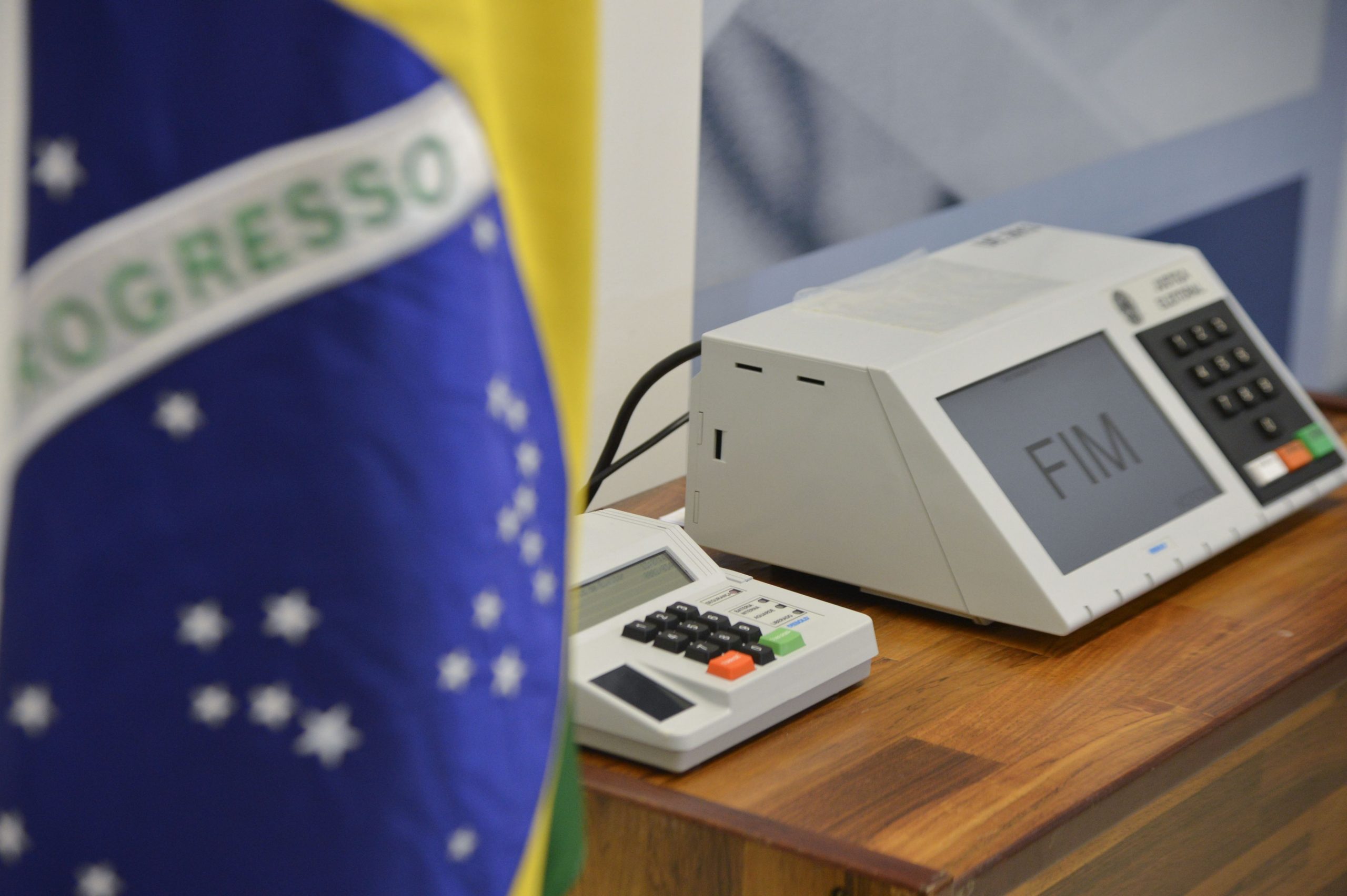 Eleitores que não votaram no 2º turno têm até terça para justificar